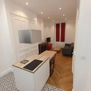 Proche Gare Part-dieu Appartement